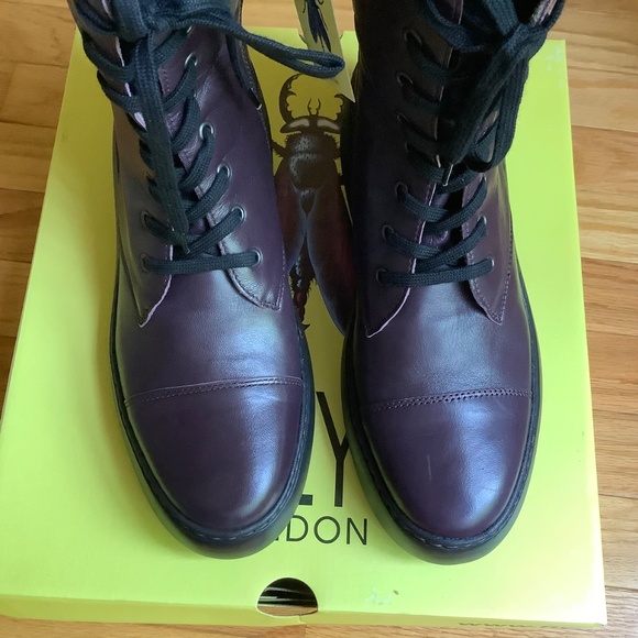 Fly London Daff Leather Wedge Combat Boot Dark Purple Sofia SZ 41/US 10 - Picture 5 of 16